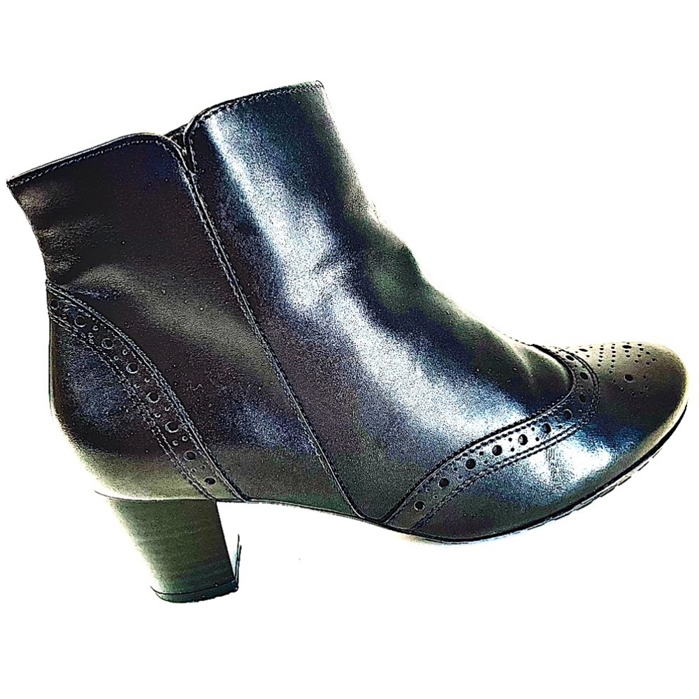 Ara Leather Ankle Boots Zip Up Block Heel Black Size 7 Like New!